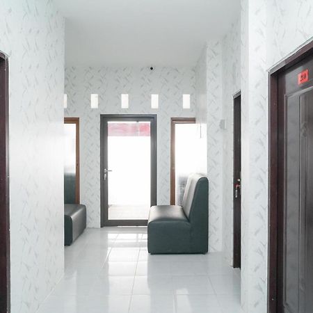 Reddoorz Near Sarinah Jakarta Exterior foto