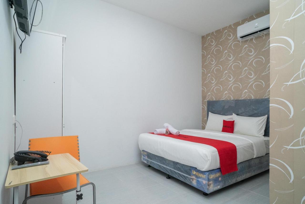 Reddoorz Near Sarinah Jakarta Exterior foto