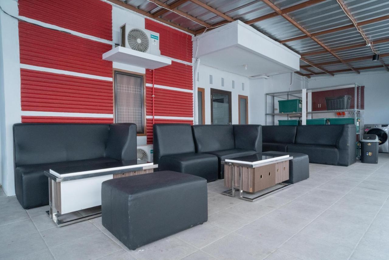 Reddoorz Near Sarinah Jakarta Exterior foto