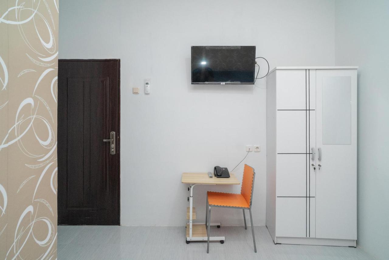 Reddoorz Near Sarinah Jakarta Exterior foto